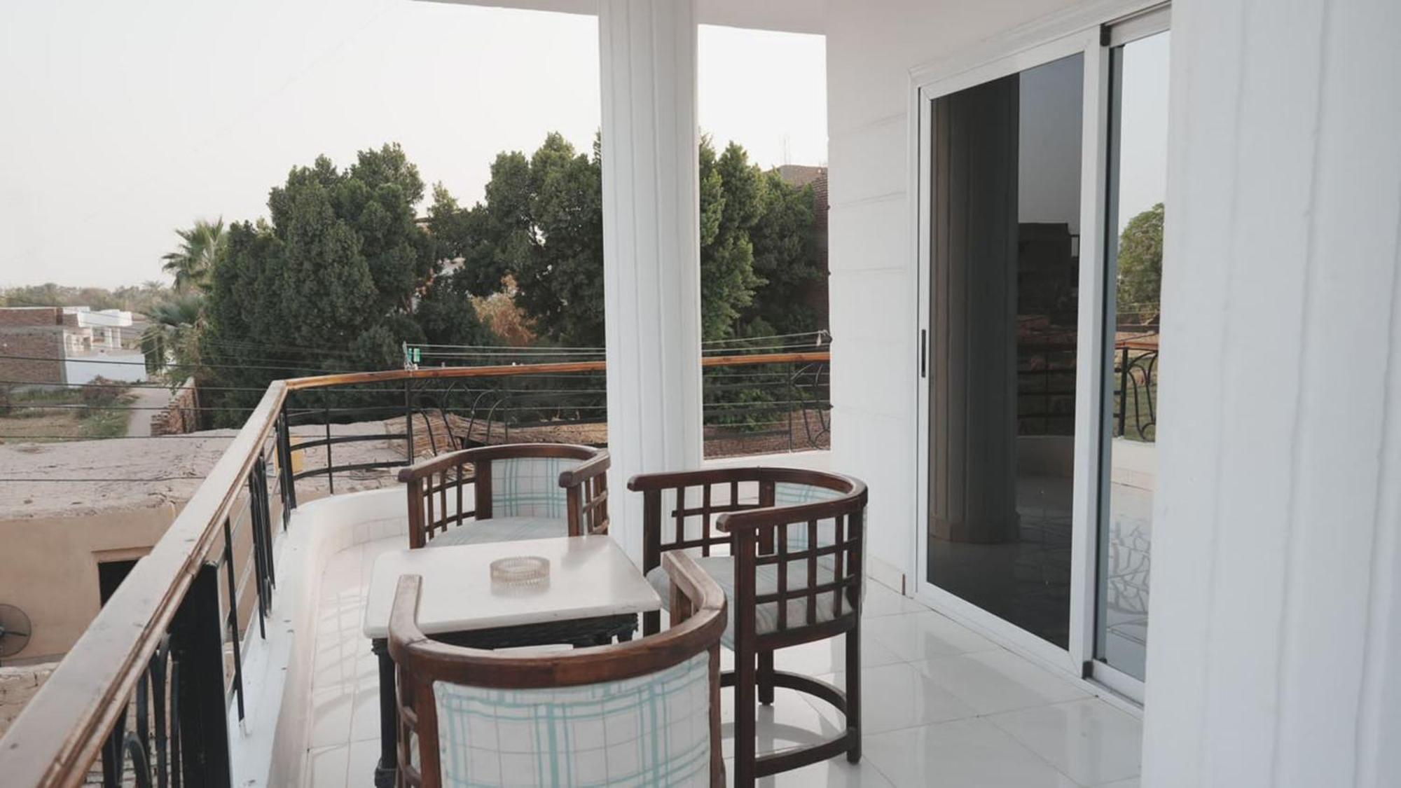 Nile Ruby Apartment *