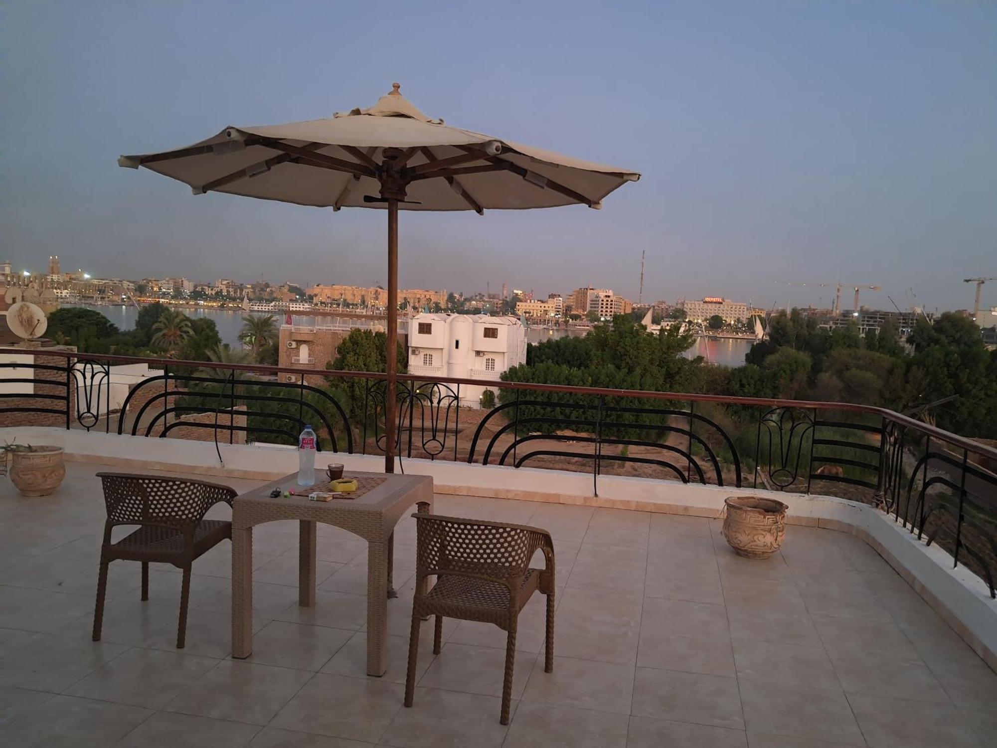 Nile Ruby Apartment *